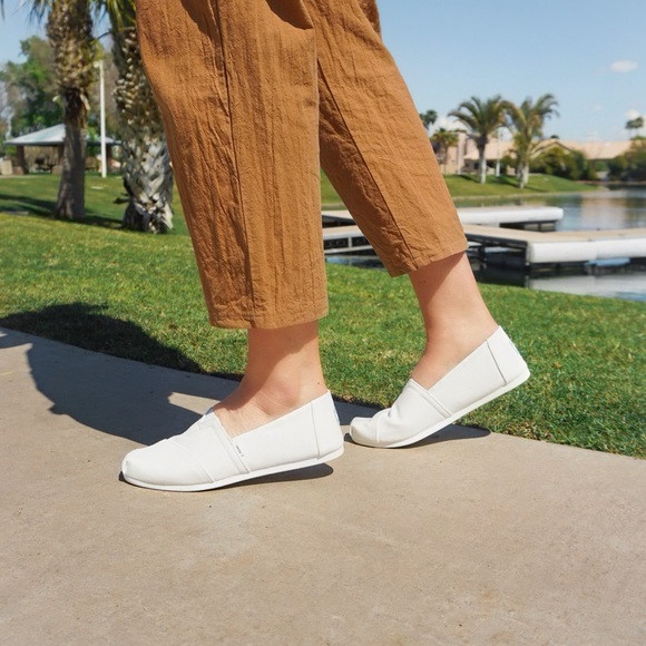 NWT TOMS ALPARGATA SHOES - see description - Picture 2 of 8